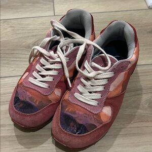 Inkkas shoes size women’s 6